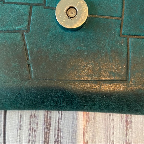 Peru Leather Trifold Wallet. Great Used Condition. - Picture 6 of 16